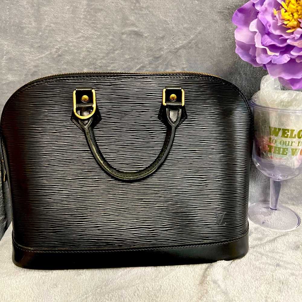 Louis Vuitton Alma Epi Black PM
